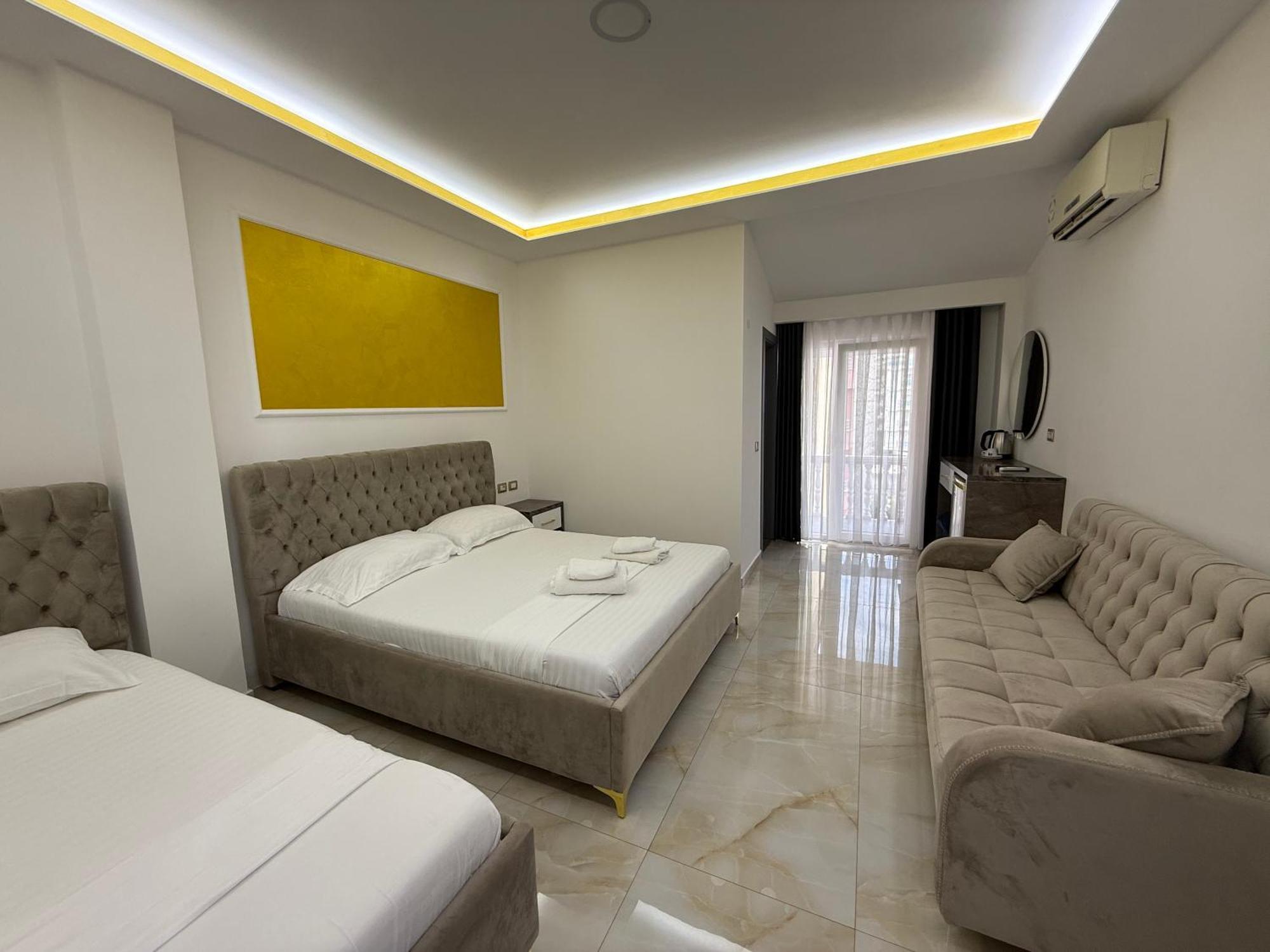 Hotel Leodori 1 Shëngjin Extérieur photo